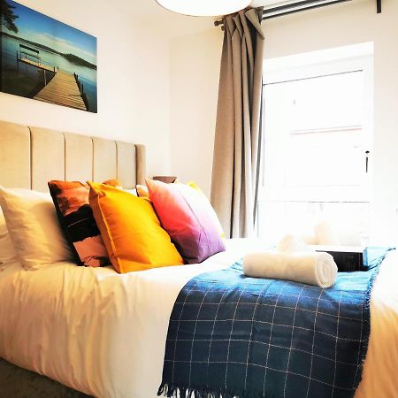 Lovely Holiday Home In Birmingham City Center 3 Bedrooms House By Hf Group Екстериор снимка